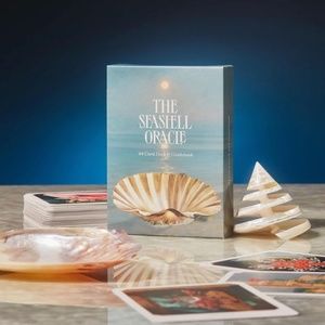 The Seashell Oracle: 44 Card Deck and Guidebook